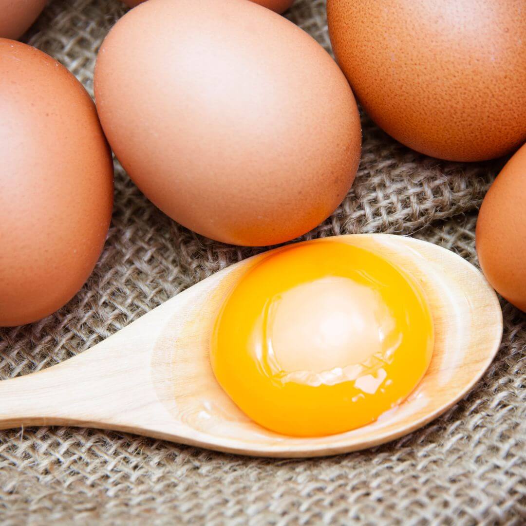 Egg yolk: grandma's trick to give your hair a boost! - Omad's